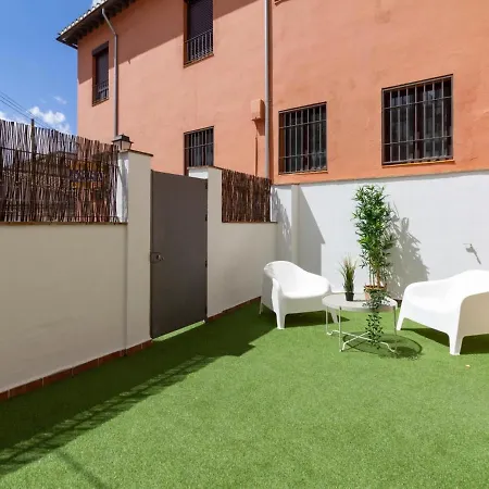 Apartment Junto Al Albaicin Con Patio